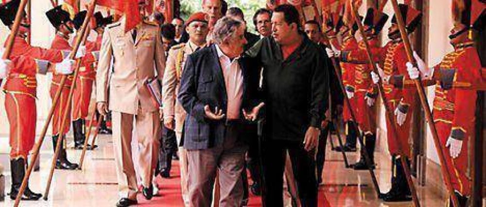 Uruguay advierte que no defini� su apoyo a Kirchner en la Unasur