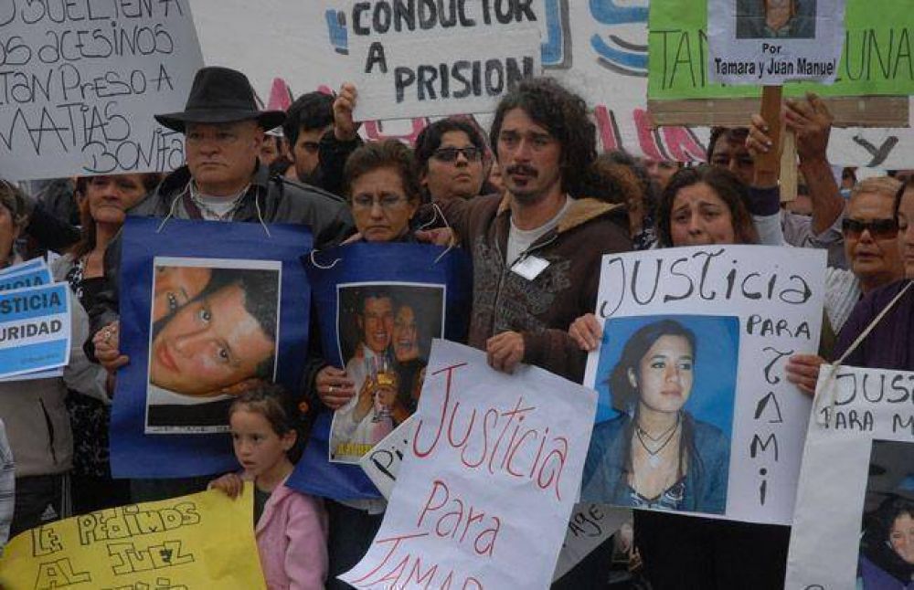 Reclaman justicia para Juan Manuel y Tamara
