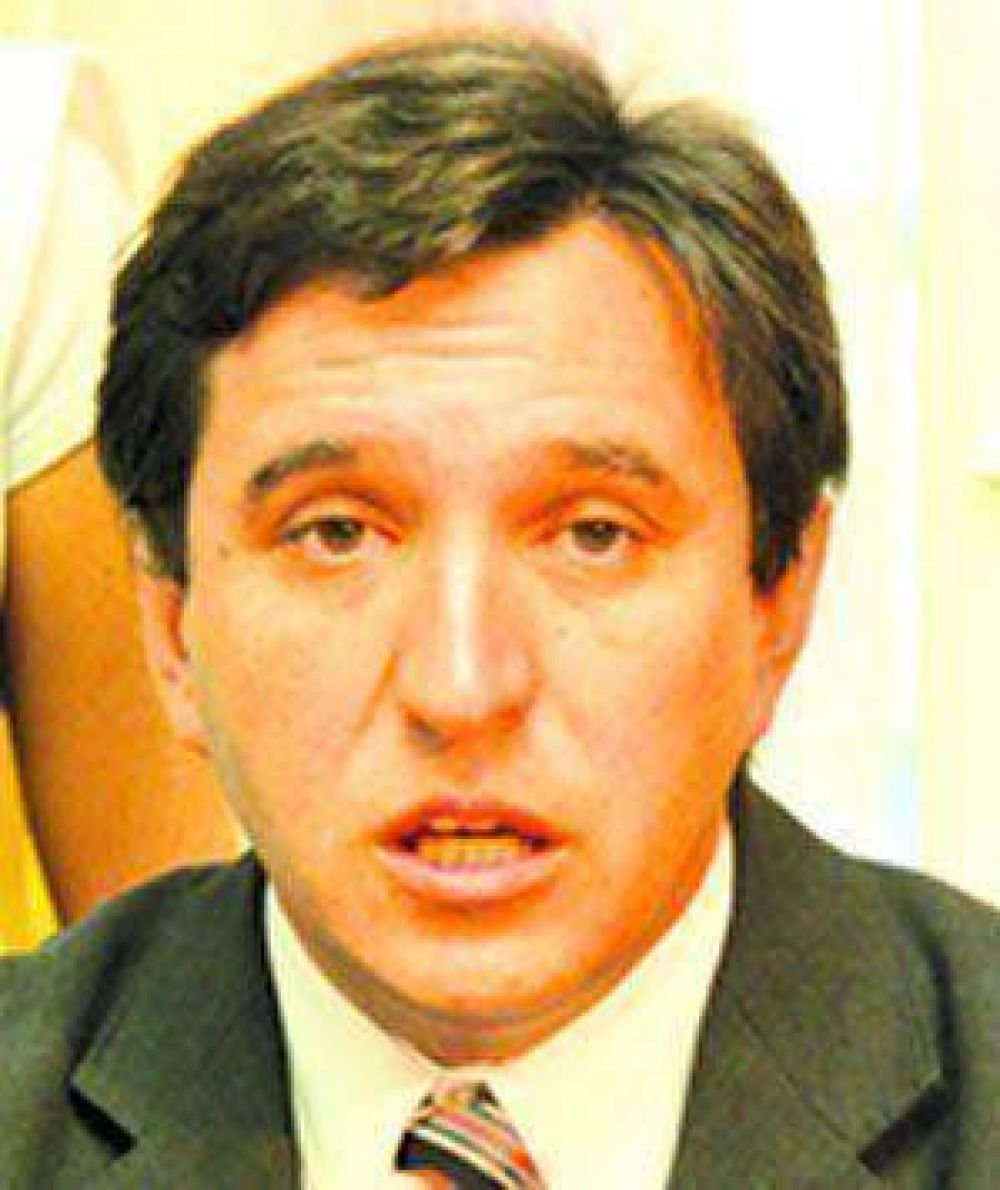 Escenario particular en San Mart�n: Andino descart� hacer pol�tica con el programa de Tinelli   