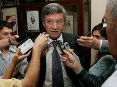 Scioli permite a las escuelas flexibilizar los horarios en el Mundial