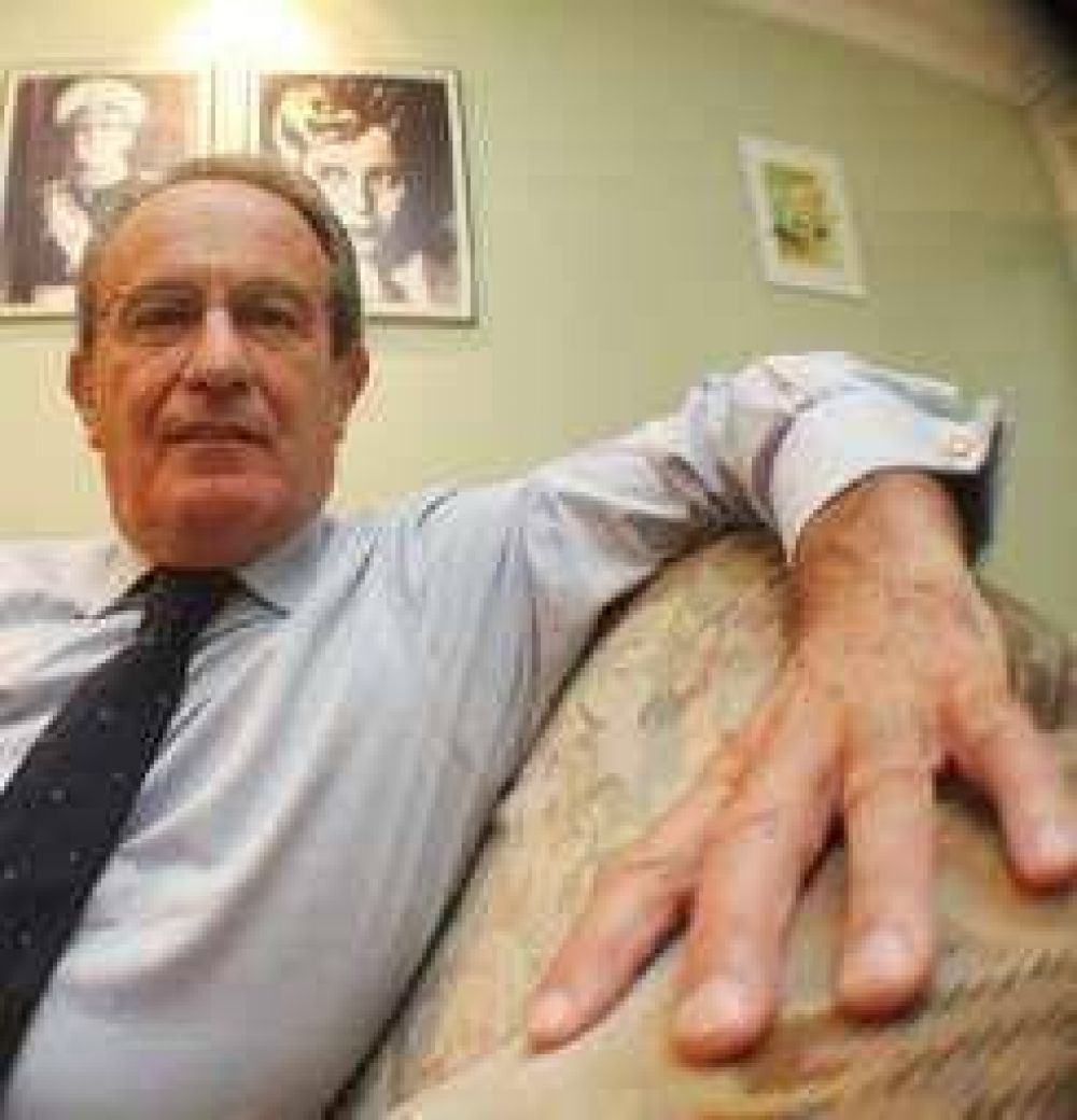 Villa, tras 8 mandatos va por otro per�odo