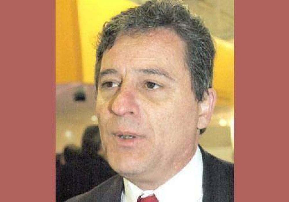 Bortagaray: �La convocatoria del 1� de mayo es para comenzar a discutir nuevas alternativas�