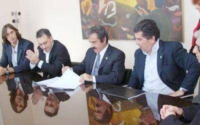 Cerro Vanguardia aportar� tres millones para obras en San Juli�n