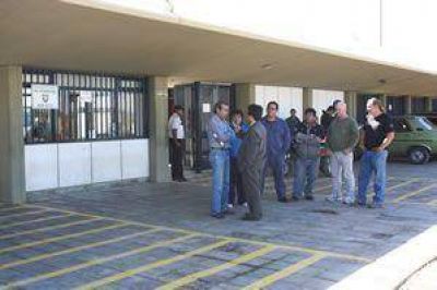 Paros repentinos en las empresa Dilexis y Frutos de Cuyo  