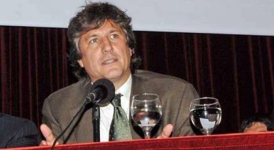 Boudou sali� a apurar el inicio del canje 