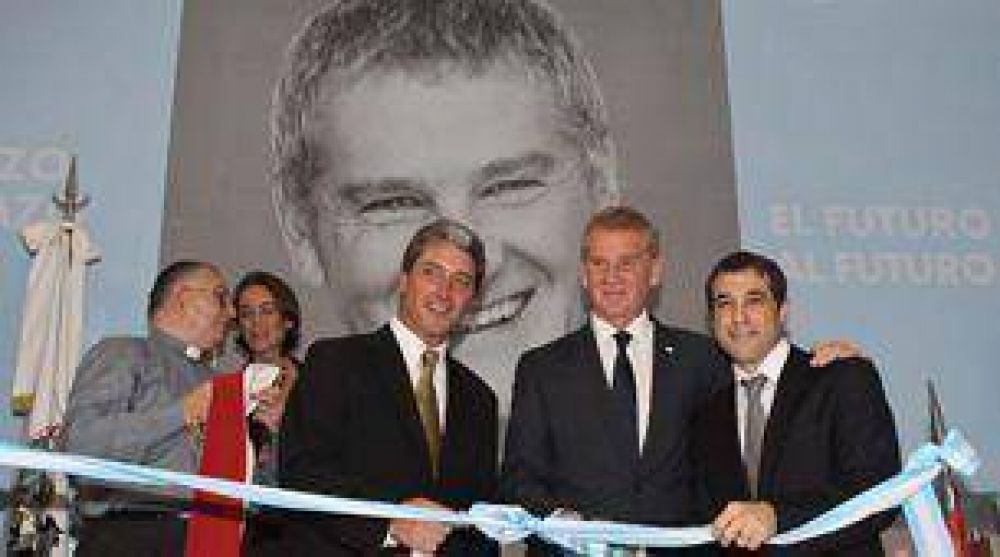 De Narv�ez confirm� que ir� por la Gobernaci�n bonaerense