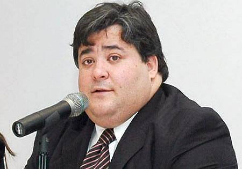 Pablo Das Neves: �Tengo mucho trabajo como para pensar en qu� candidato apoyar�
