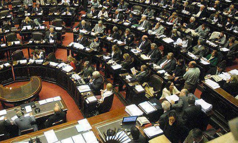 La C�mara baja aprob� el cambio del r�gimen de los DNU