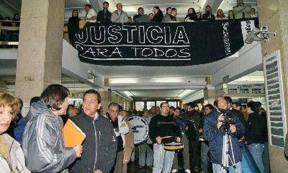 Otro d�a de paro y movilizaci�n de los judiciales