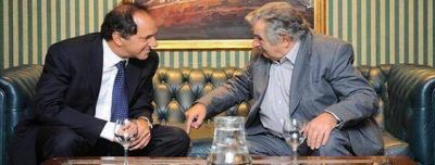 Scioli dice que hay que "persuadir" a asambleistas para "levantar el corte"