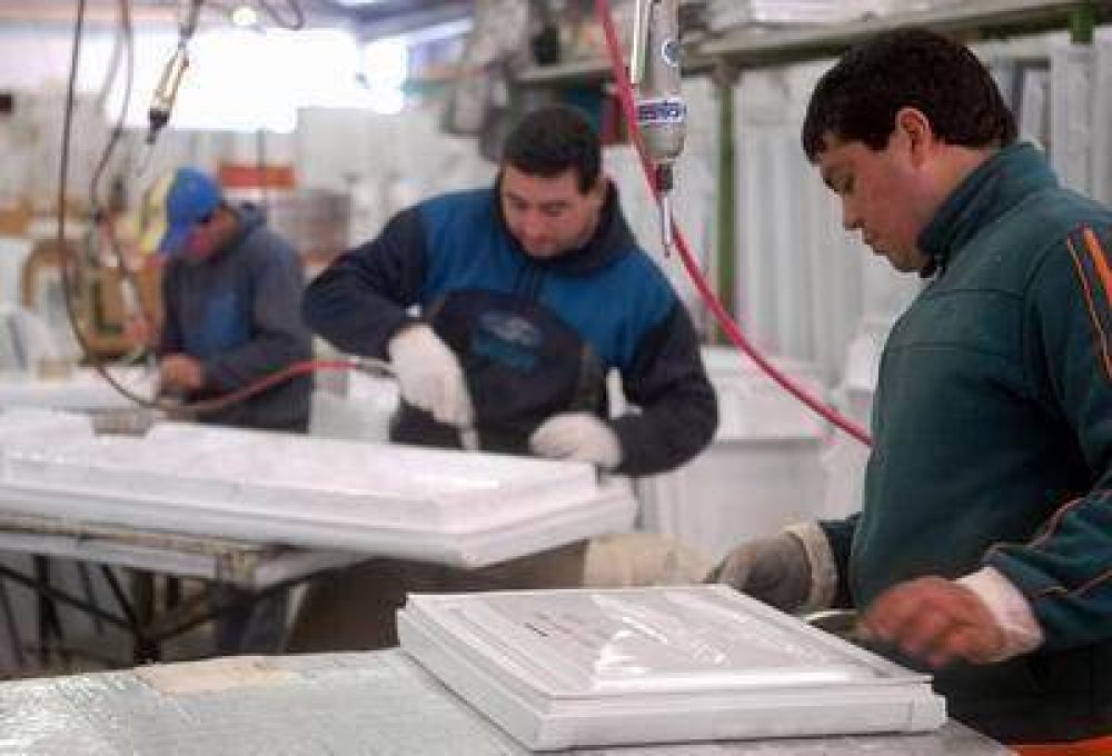 Industriales buscan un encuentro con Brizuela