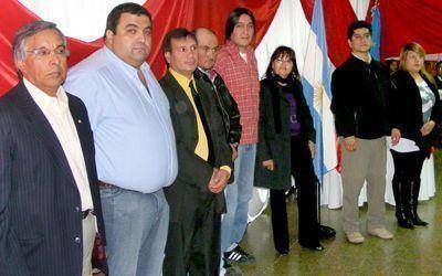 Asumieron autoridades del Comit� Caleta de la UCR