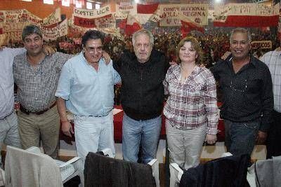  Saiz moviliz� a 4.000 radicales y apura la reforma