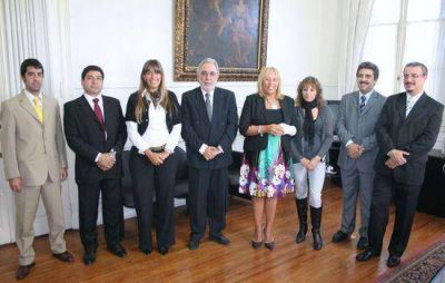 Camino al 125� Aniversario: El Bicentenario de la Patria y los 125 A�os de nuestra ciudad: "Festejos que har�n Historia"