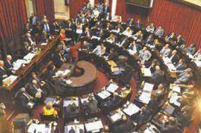 La danza de la ley y el decreto