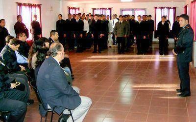 Ponen en marcha nuevo curso de formaci�n para agentes de polic�a