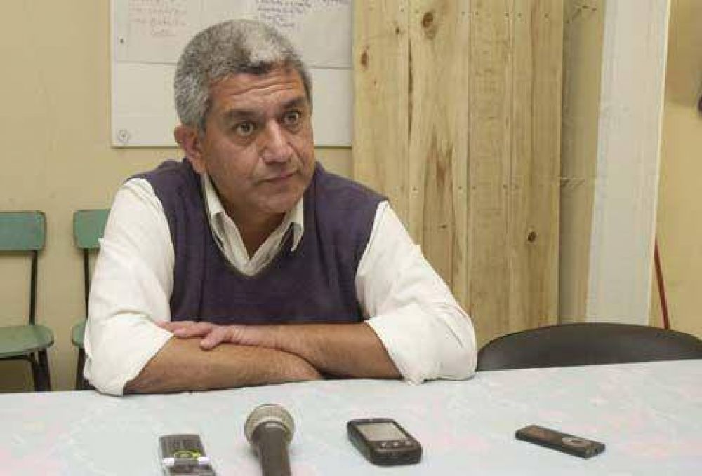 SERGIO CORZO, TITULAR DEL SINDICATO DE EMPLEADOS MUNICIPALES "Estamos ajenos a la medida de fuerza"