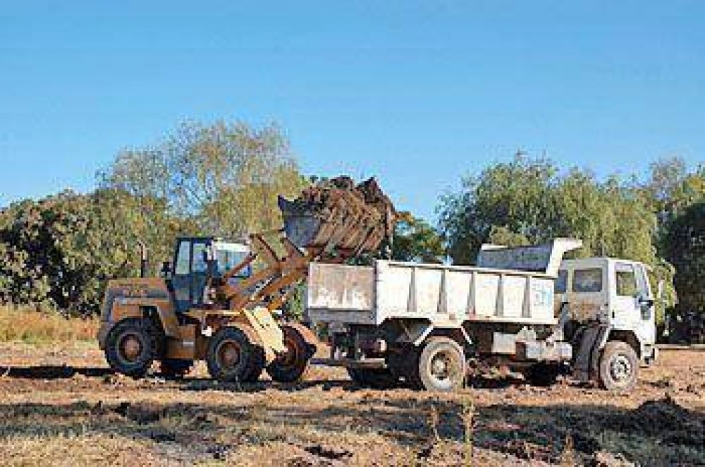 Problemas en los barrios: el Municipio avanza con trabajos integrales