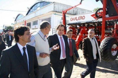 Subsidios por casi $ 150 mil para el desarrollo de maquinaria agr�cola