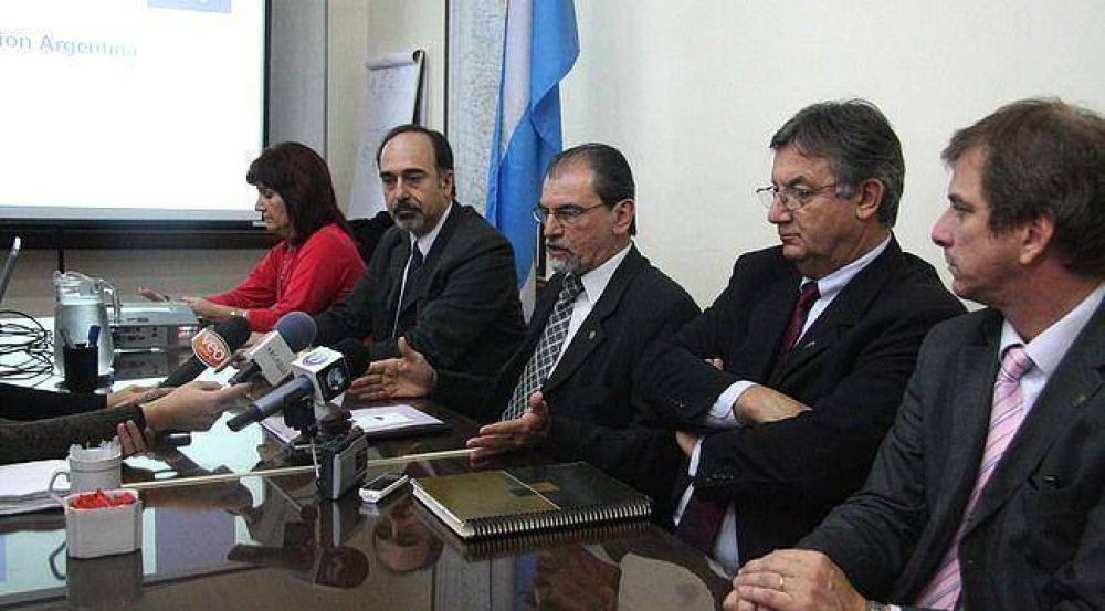 Comienzan a delinear aspectos generales de la exploraci�n de hidrocarburos en la provincia