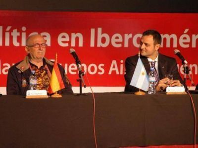 Toni Puig abri� el Congreso de Comunicaci�n con una clase magistral