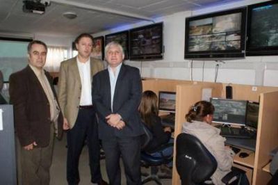 Autoridades de Chivilcoy visitaron el Centro de Operaciones Tigre 