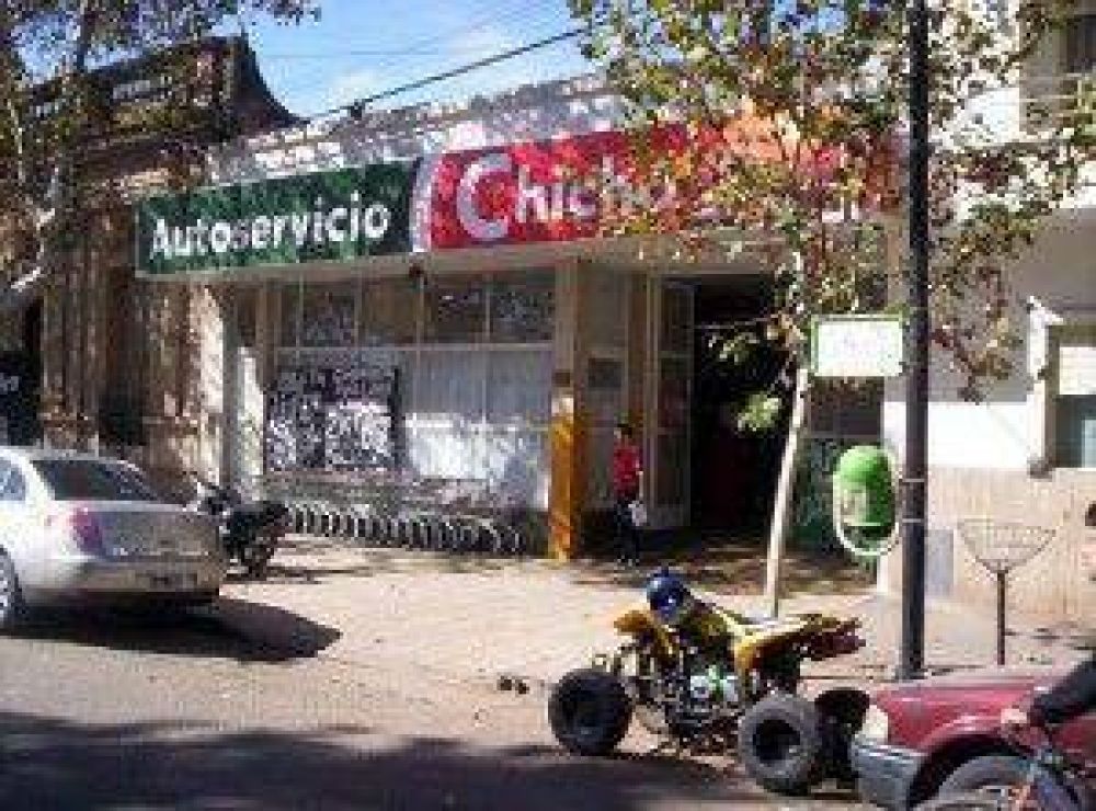Clausuraron un autoservicio que sospechan es de origen chino