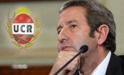 El mes pr�ximo, Julio Cobos desembarca en La Rioja