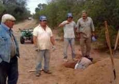 Avanza el desarrollo del programa de electrificaci�n rural en Chamical