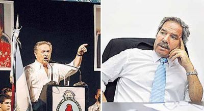 Crece pelea en el peronismo por el sistema de internas 