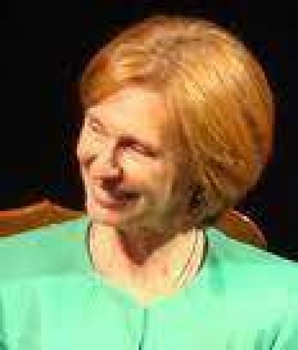 Tras su restituci�n, la senadora Rojkes dijo que la Bicameral comenzar� a trabajar 'normalmente'