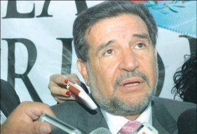  Beder Herrera espera festejar el 20 de mayo con la Promoci�n 