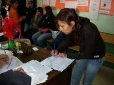 Becas para estudiantes de Carmen de Areco