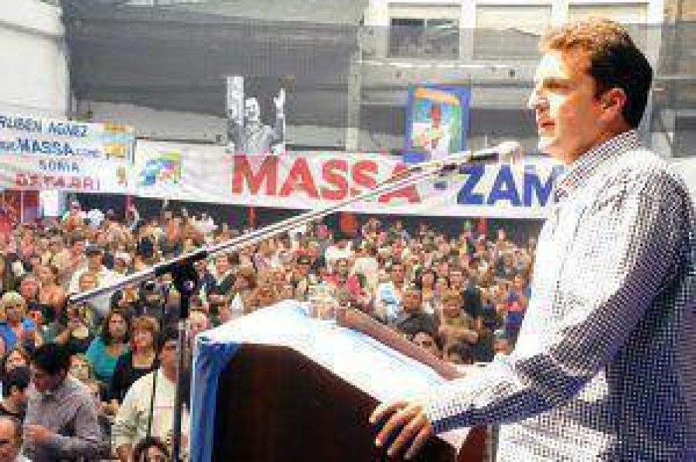 D�a del trabajador en Tigre Massa:"Somos el peronismo que viene"