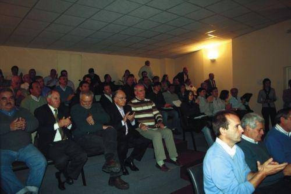 El Subsecretario Daniel Gurzi visit� el Parque Industrial de Burzaco