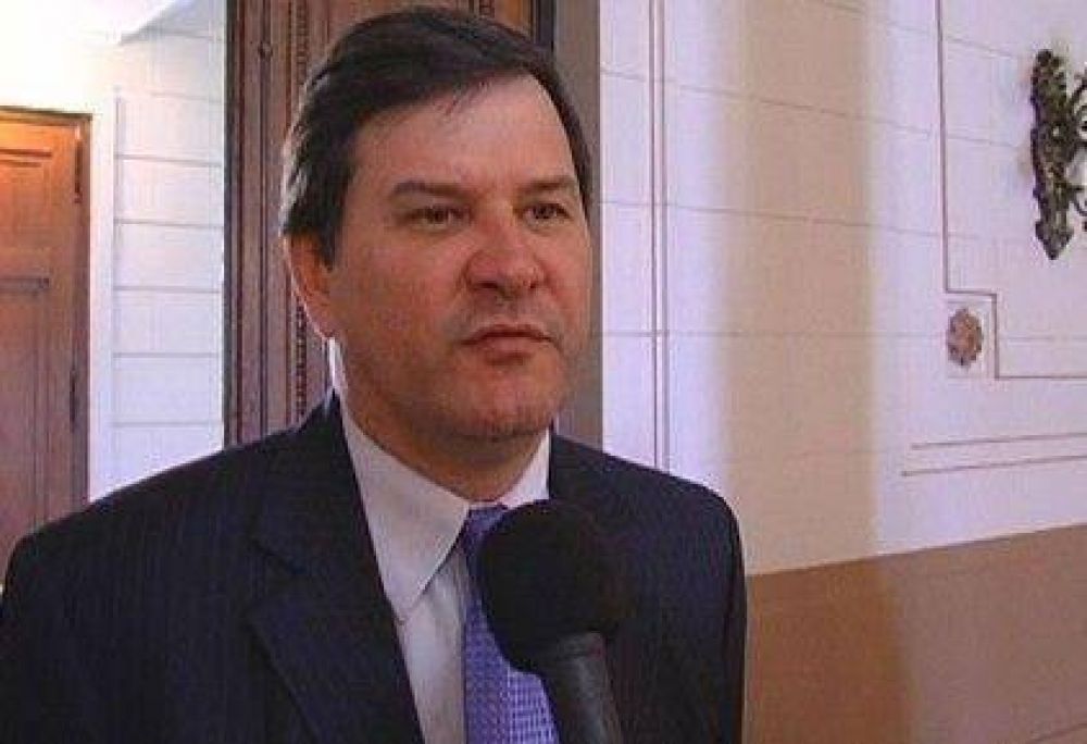Spinozzi: "Binner describe otra provincia"