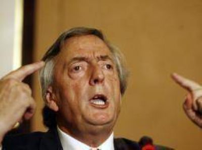 Comenz� en Campana la cumbre de Unasur que definir� el futuro de Kirchner