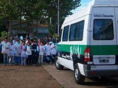 Marcos Paz: nuvo combi para la escuela 502
