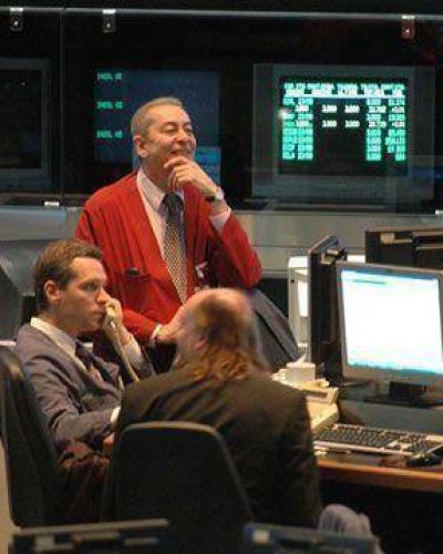 Arranc� el canje, los bonos subieron m�s del 2% y el riesgo pa�s baj� 