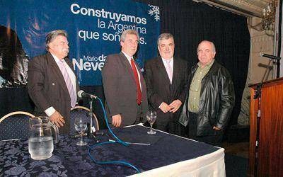 Pese a incidentes con la UOCRA,Das Neves relanz� su candidatura