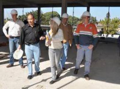 Ituzaing�: Intendente Descalzo recorri� obras