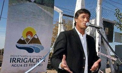 Bermejo asegura que es "dificultosa" la prestaci�n de agua en el municipio