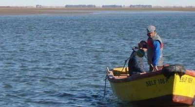 El Instituto de Oceanograf�a present� un plan para monitorear el estuario en la r�a bahiense