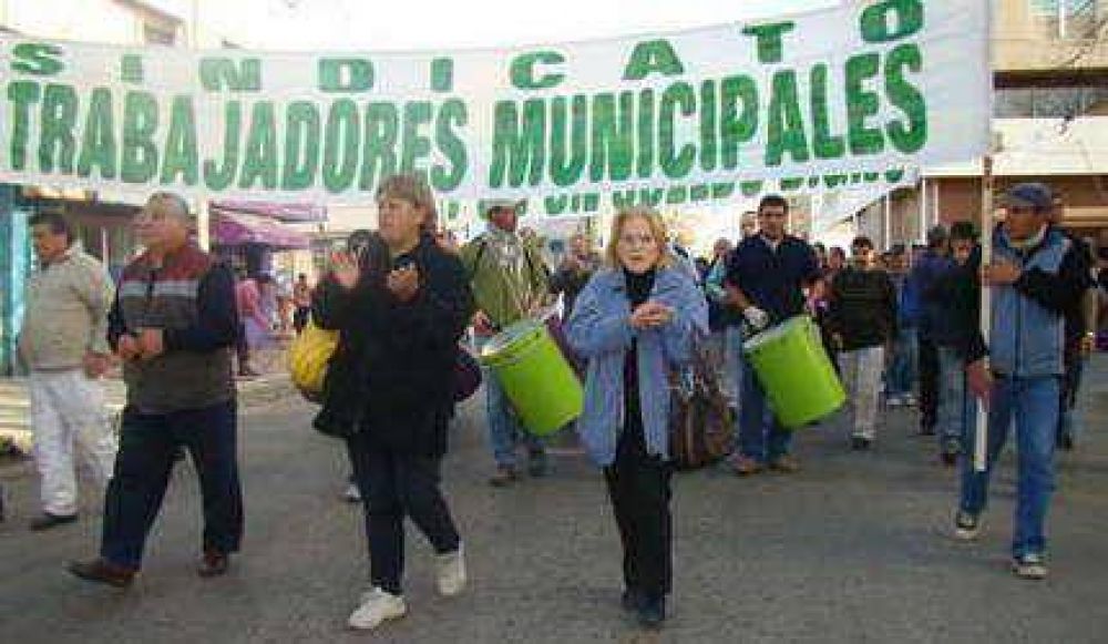 Se dict� la conciliaci�n obligatoria en el conflicto entre el gremio municipal y el Ejecutivo