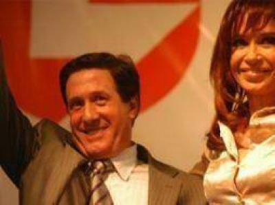 Cristina y Scioli inauguraron el Puente de Los Talleres en Lan�s