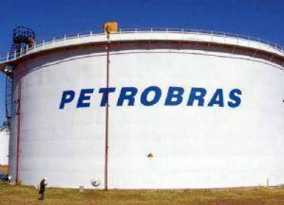 Crist�bal L�pez compra parte del negocio de Petrobras en el pa�s