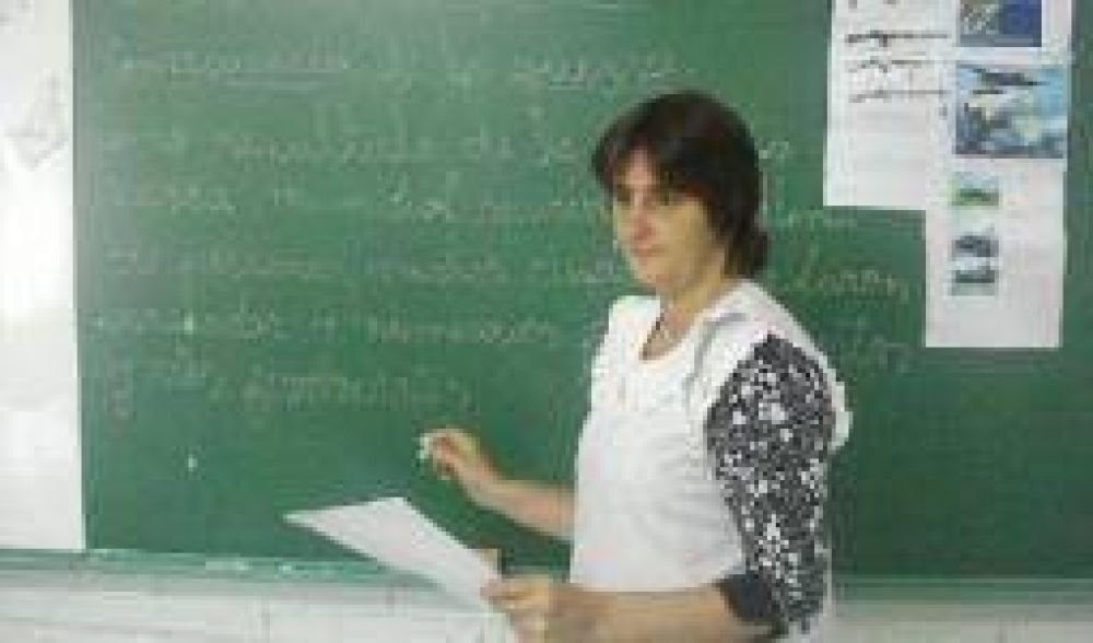 Exigen a AMP que devuelva los descuentos �solidarios� a docentes