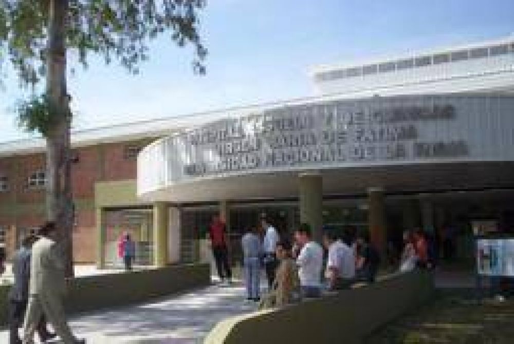 El Cl�nicas atender� a beneficiarios de la asignaci�n universal por hijo