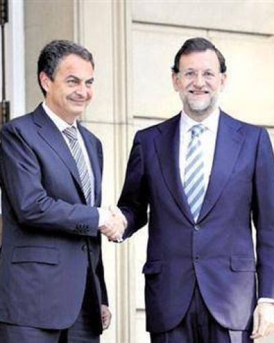 Zapatero no logra calmar los temores a un efecto contagio