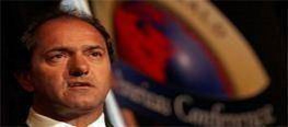 D. Scioli anunci� obras por casi $1.600 M para la Provincia